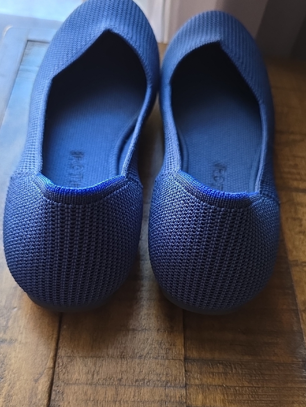 ⭐️NWOT⭐️ Rothy's Royal Blue Knit Pointed Ballet Flats Size - Picture 3 of 4